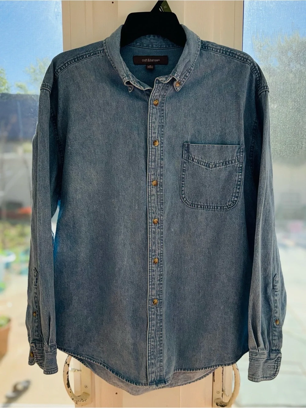 Croft & Barrow Men's Medium Denim Shirt Blue Long Sleeve 100% Cotton Button Down - Picture 3 of 10